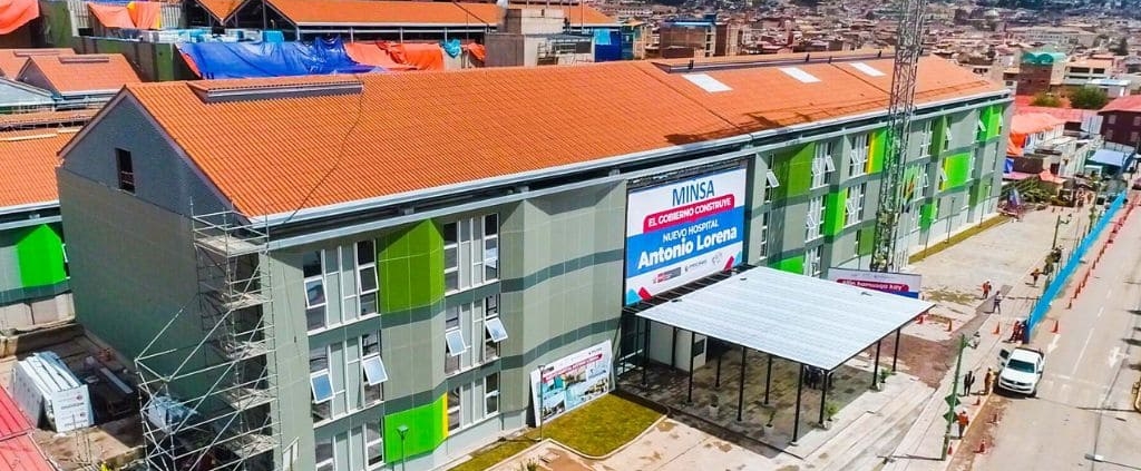 Hospital Antonio Lorena del Cusco con sistemas de plantas de oxígeno y gases medicinales implementados por ZHI