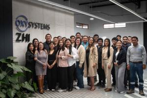 Instalación de sistema de gases medicinales en hospital peruano por ZHI